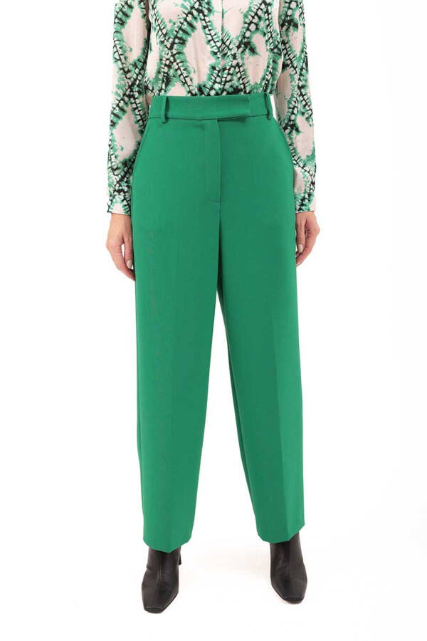 Classic Cut Pocket Trousers - 4