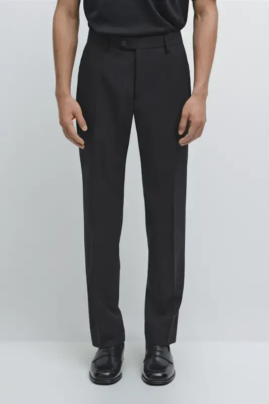 Classic fit, 100% wool trousers. - 2