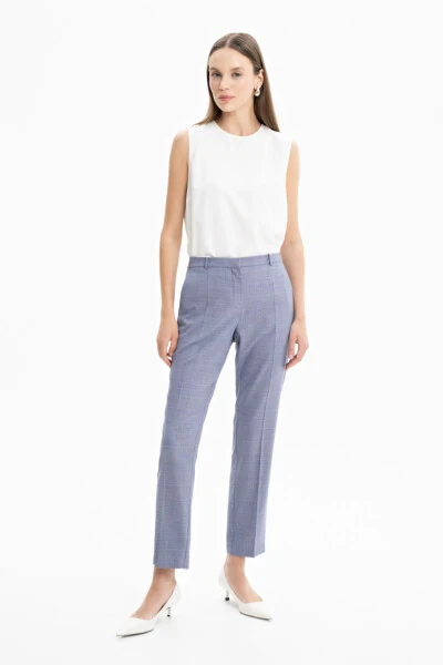 Classic Fit Pants - AKER