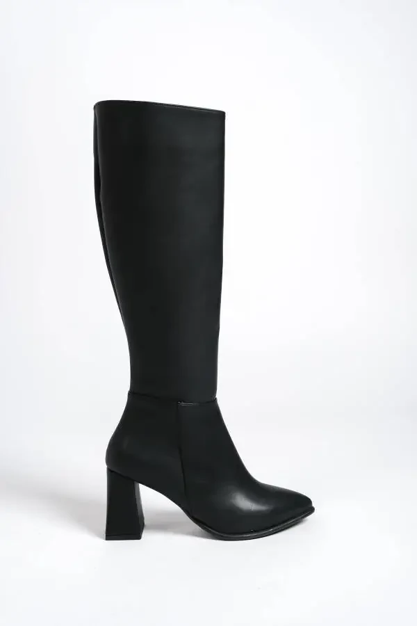 Classic heeled boots - 4