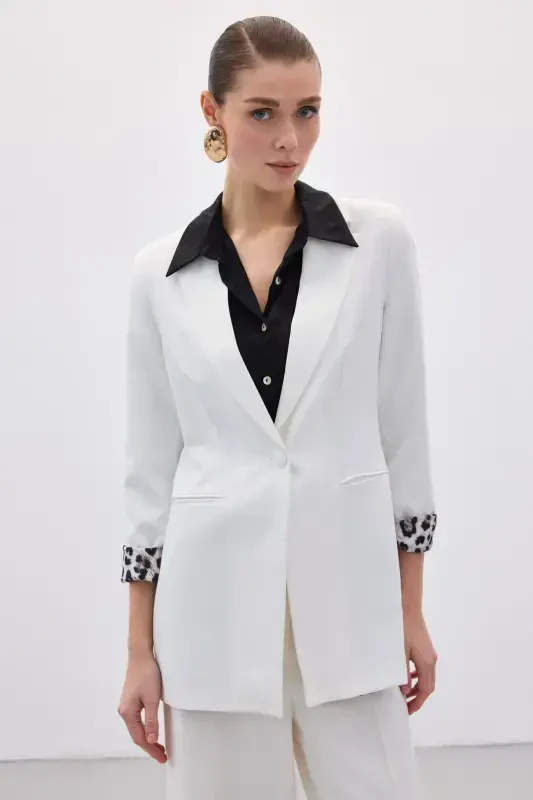 Classic Jacket with Monochromatic Collar - Ecru - 1