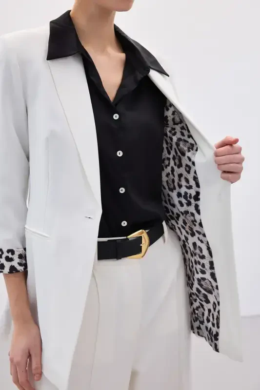 Classic Jacket with Monochromatic Collar - Ecru - 7