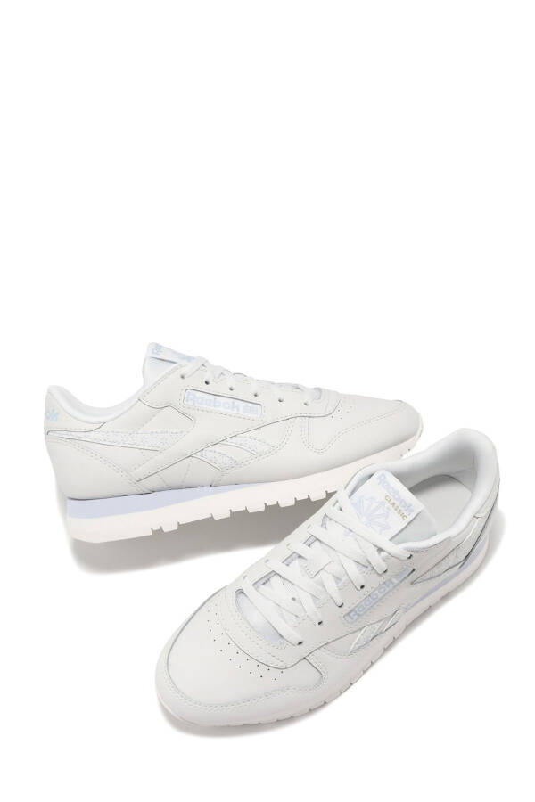CLASSIC LEATHER Grey Women's Sneaker - 4