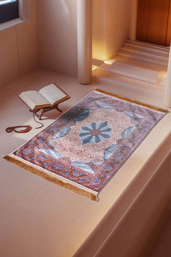 Classic patterned prayer rug with digital printing. - 1