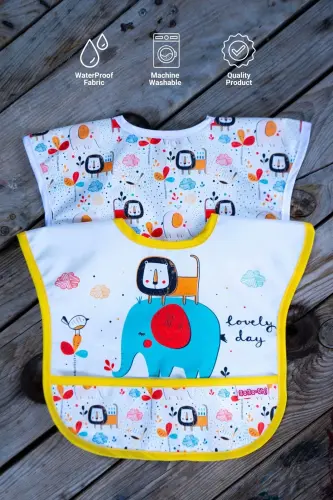 Classic Safari Patterned 2-Pack Waterproof Sleeveless Baby Bibs 0-12 Months - 1
