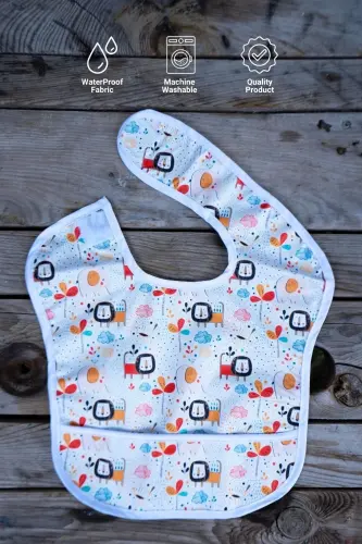 Classic Safari Patterned 2-Pack Waterproof Sleeveless Baby Bibs 0-12 Months - 4