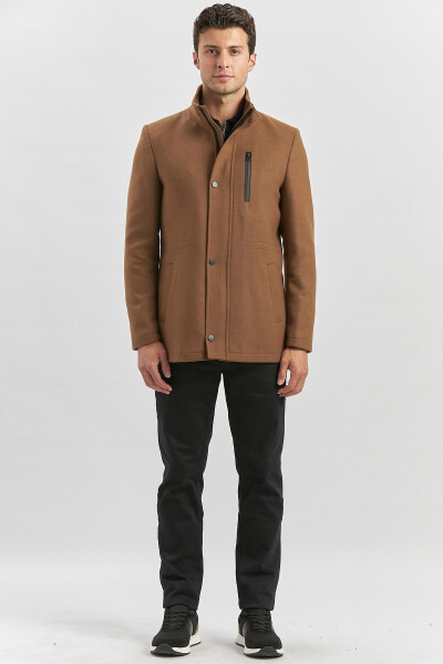 Classic, slim fit, quilted lined coat. - 3