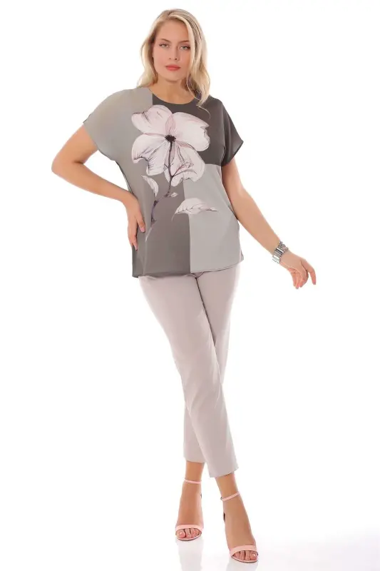 Clover Pattern Khaki V-Neck Blouse - 14