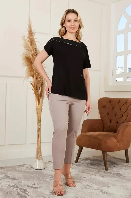 Collar and Pocket Rivet Detailed Plus Size Black T-Shirt - 9