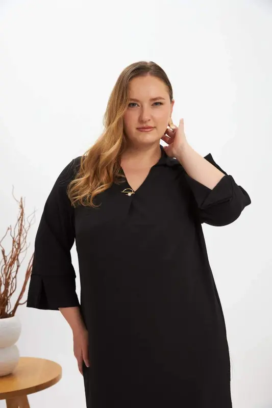 Collar Brooch Detailed Slit Plus Size Dress Black - 3