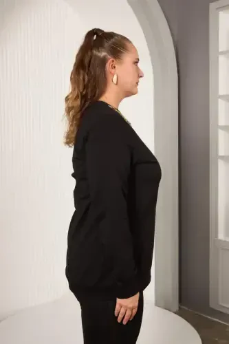 Collar Chain Detailed Plus Size Sweatshirt Black - 3