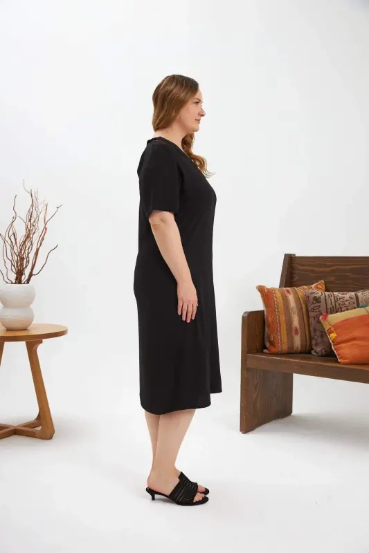 Collar Detailed Slit Plus Size Dress Black - 4