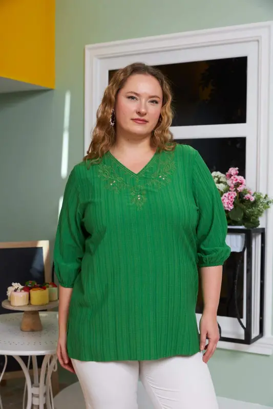 Collar Embroidered and Stone Detailed Plus Size Crinkle Blouse Green - 3