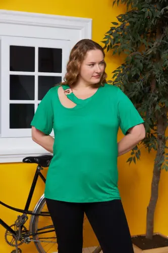 Collar Ring Detailed Plus Size T-Shirt Green - 4