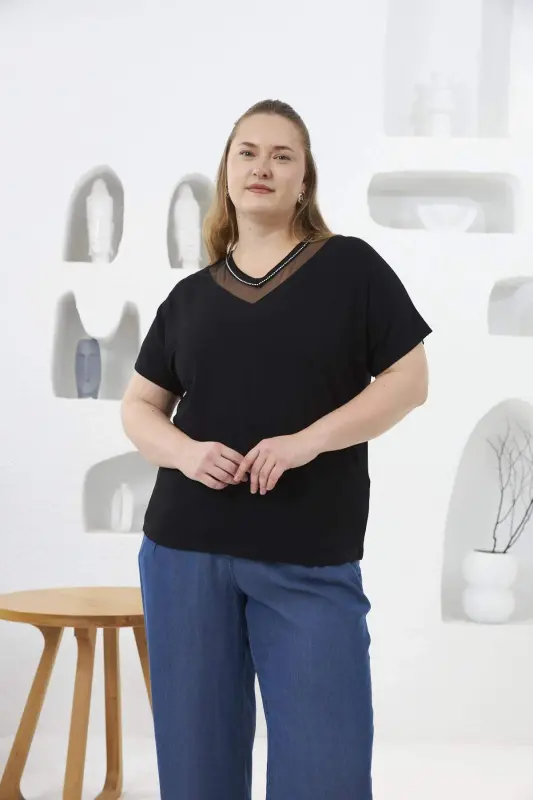 Collar Tulle And Stone Detailed Plus Size T-Shirt Black - 3