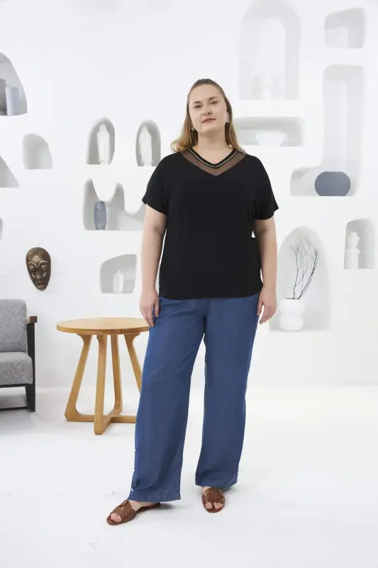 Collar Tulle And Stone Detailed Plus Size T-Shirt Black - 4