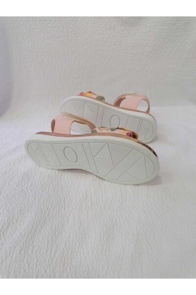 Colorful Sole Padded Girl Sandals - ÖZGÜR KIDS (1)
