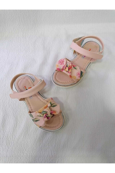 Colorful Sole Padded Girl Sandals - 3