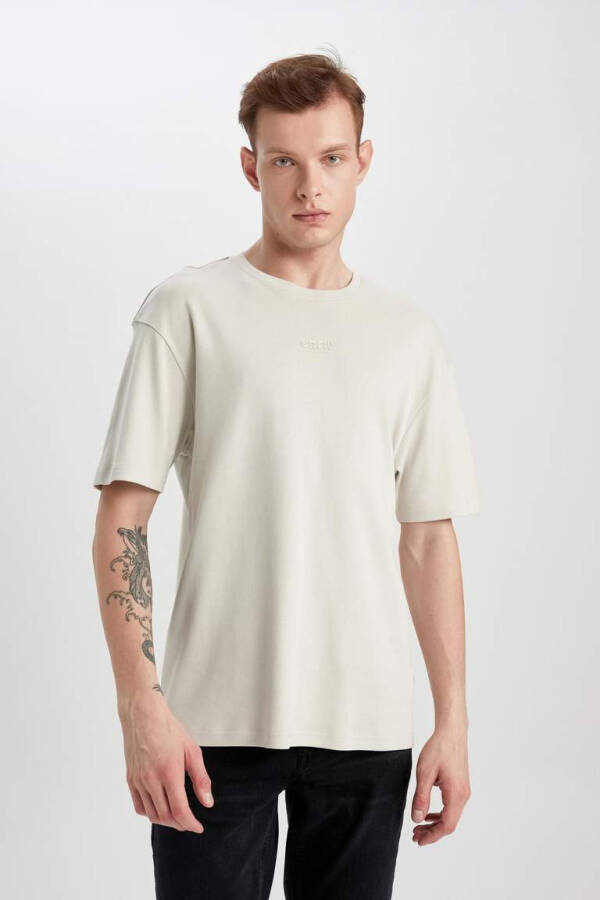 Comfort Fit Crew Neck Printed Short Sleeve Heavyweight T-Shirt - 4