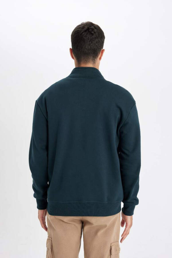 Comfort Fit Zippered Stand Collar Sweatshirt Dark Green - 9