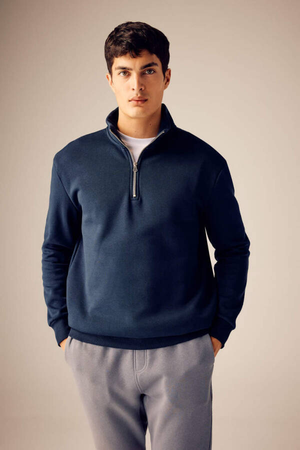 Comfort Fit Zippered Stand Collar Sweatshirt Navy - 9