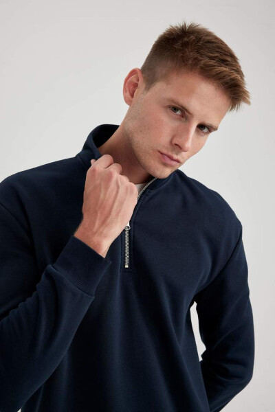 Comfort Fit Zippered Stand Collar Sweatshirt Navy - 15