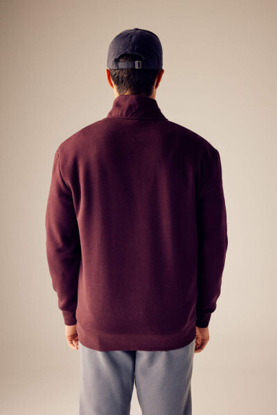 Comfort Fit Zippered Stand Up Collar Sweatshirt Dark Burgundy - 10