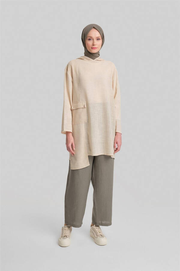 Comfortable, file-detailed tunic. 24Y4020 Moonstone color. - 7