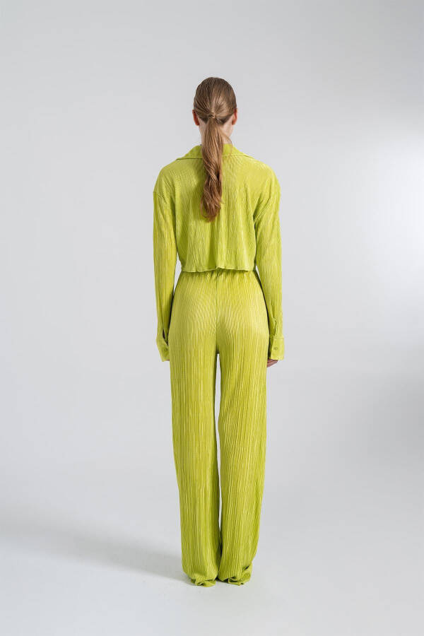 Comfy Crop Shirt Green - 4