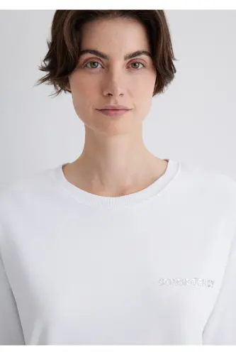 Consistency Baskılı Beyaz Futbolka Oversize / Keng - 6