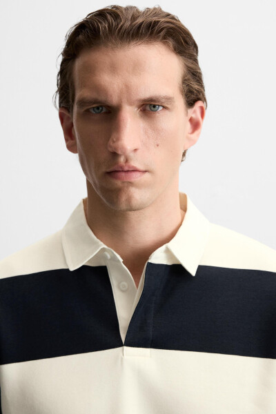 Contrast Collar Polo T-Shirt - 21