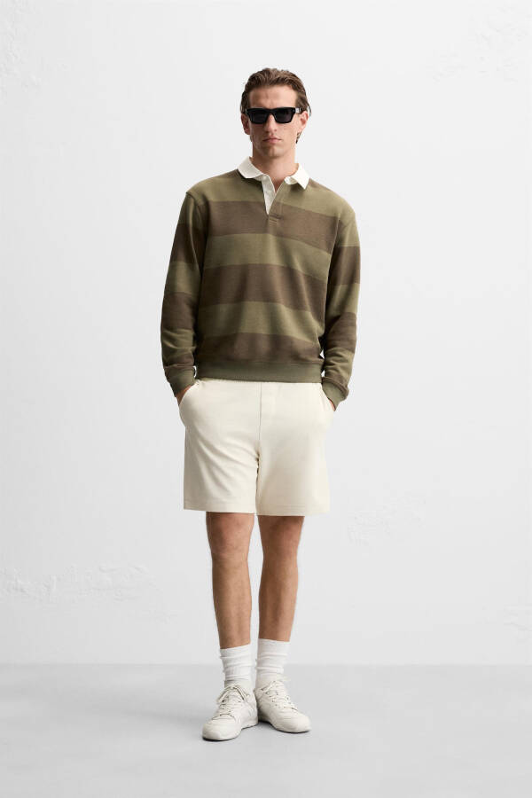 Contrast Collar Polo T-Shirt - Brown / Green - 17