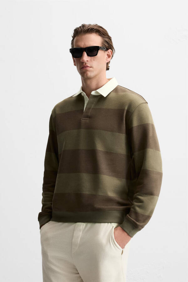 Contrast Collar Polo T-Shirt - Brown / Green - 18