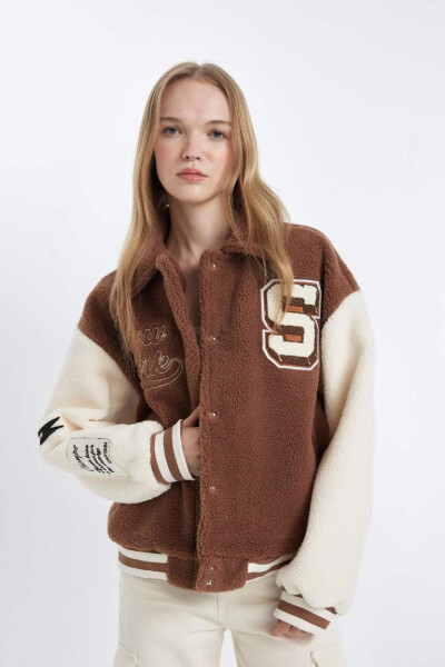 Cool Oversize Loose Fit Plush Bomber Jacket Polo Collar Embroidered Snap Pockets in Light Brown - 4