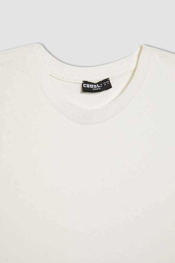 Coool Loose Fit Short Sleeve T-Shirt Dirty White - 8