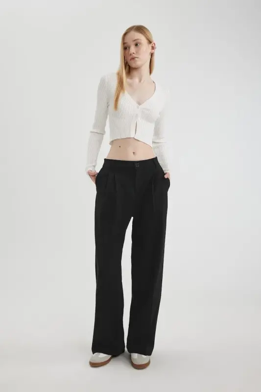Coool Regular Fit V bo'yinli triko ko'ylagi Ekr rang - 4
