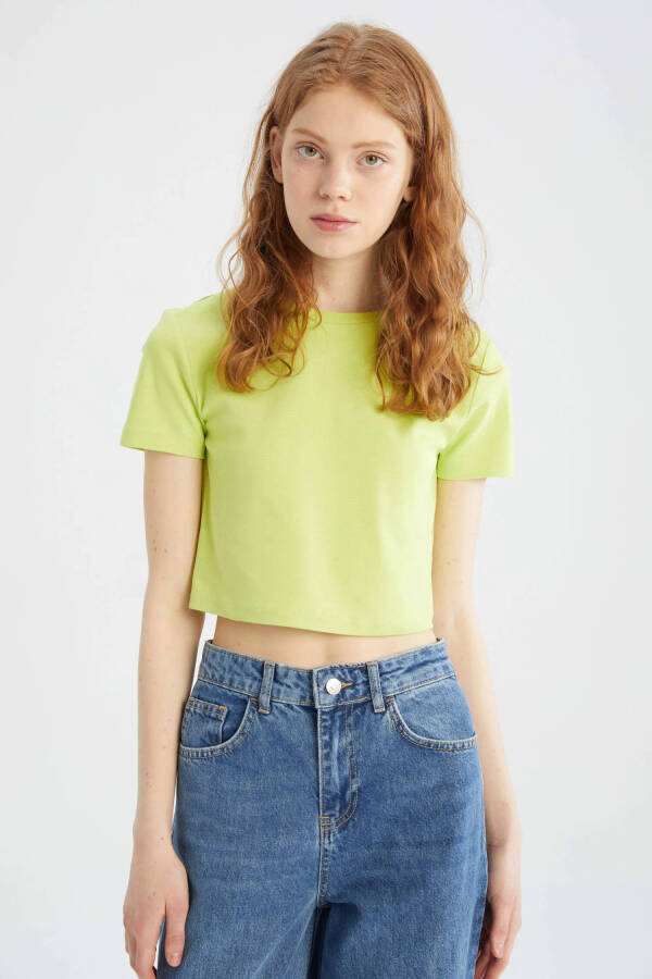 Coool Slim Fit Basic Short Sleeve Crop T-Shirt Light Green - 7