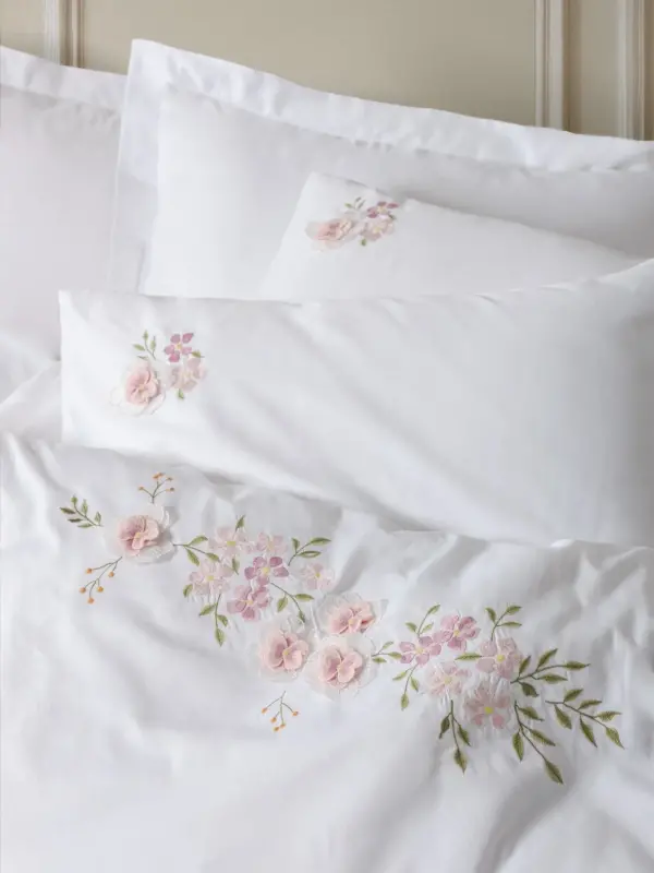 Cotton Box 3D Embroidered Double Satin Duvet Cover Set Floret White - 2