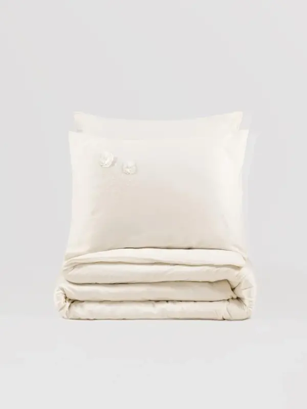 Cotton Box 3D Embroidered Double Sized Satin Bedding Set Pure Ecru - 3