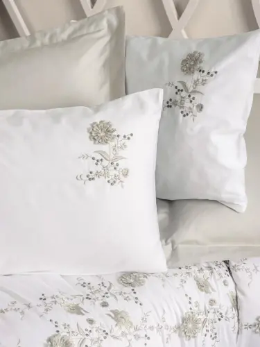 Cotton Box 3D Embroidered Double Sized Satin Duvet Cover Set Urian Beige - Modazone (1)