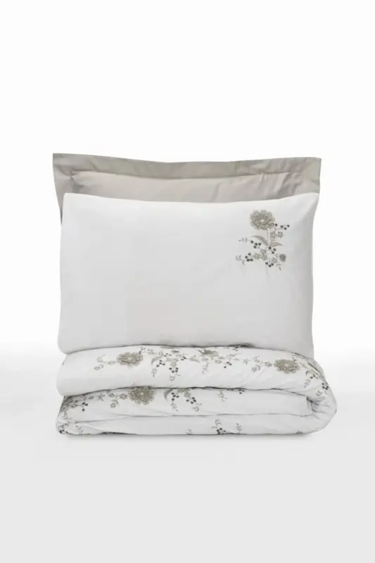 Cotton Box 3D Embroidered Double Sized Satin Duvet Cover Set Urian Beige - 3