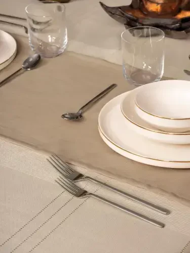 Cotton Box Antique Jasmine Beige Linen Tablecloth - NEVRESIMDUNYASI (1)