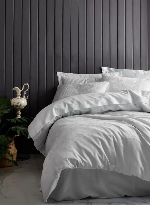 Cotton Box Double Jacquard Sateen Duvet Cover Set Leaf Ice Blue - 1