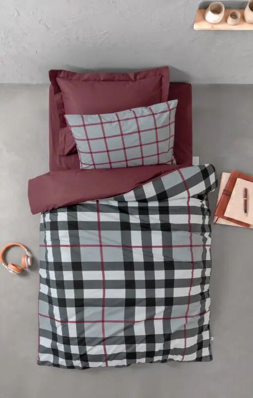 Cotton Box Genç Ranforce Nevresim Takımı Tek Kişilik Brave Bordo - NEVRESIMDUNYASI