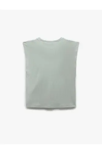 Cotton Crew Neck Sleeveless Basic T-Shirt - Light Green - 4