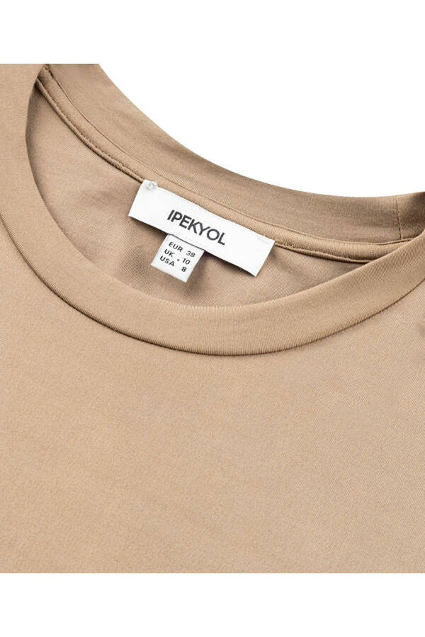 Cotton dress with cutout details - 4