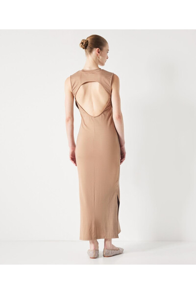 Cotton dress with cutout details - 5