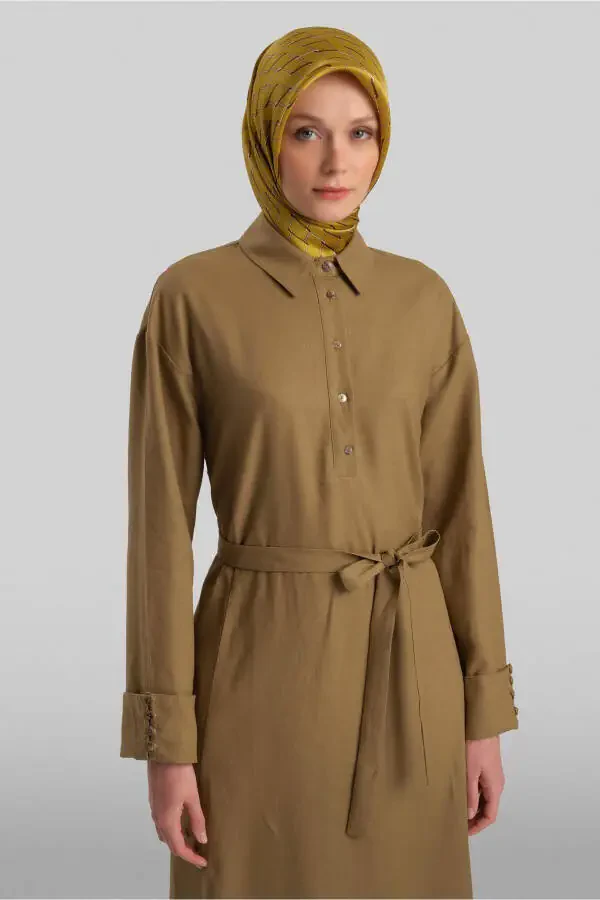 Cotton Dress with Statement Sleeves - 3