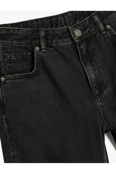 Cotton jeans with button detail pockets. - 10