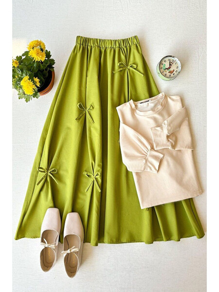 Cream 2 Yarn Crop & Pistachio Green Bow Skirt Set - 1